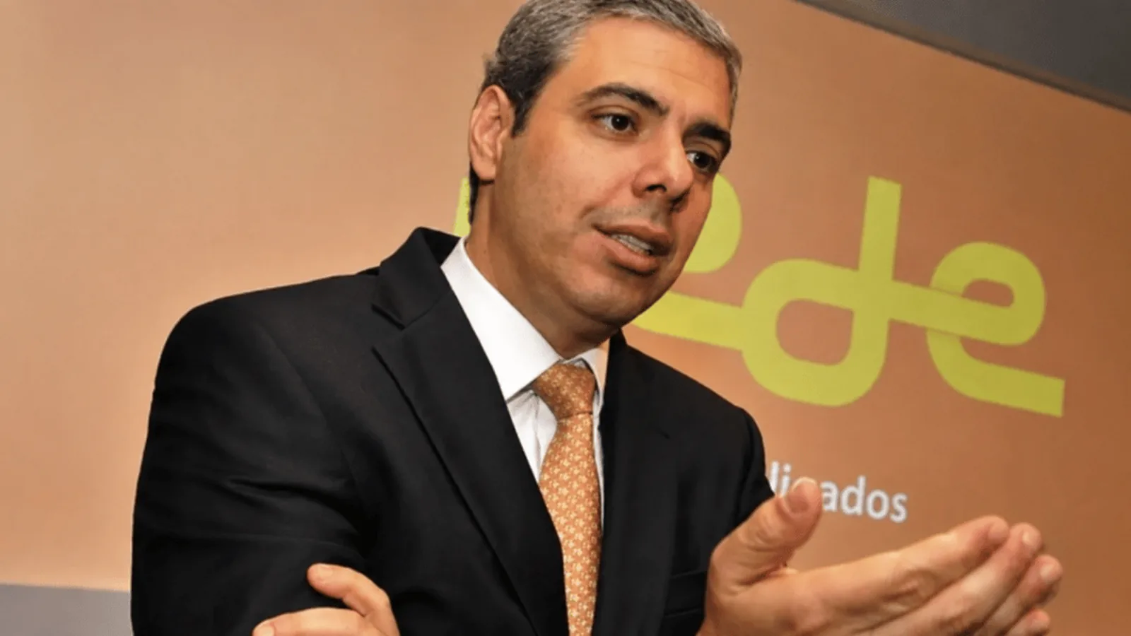 Itaú cresce no crédito enquanto presidente do banco admite piora do mercado com juros elevados