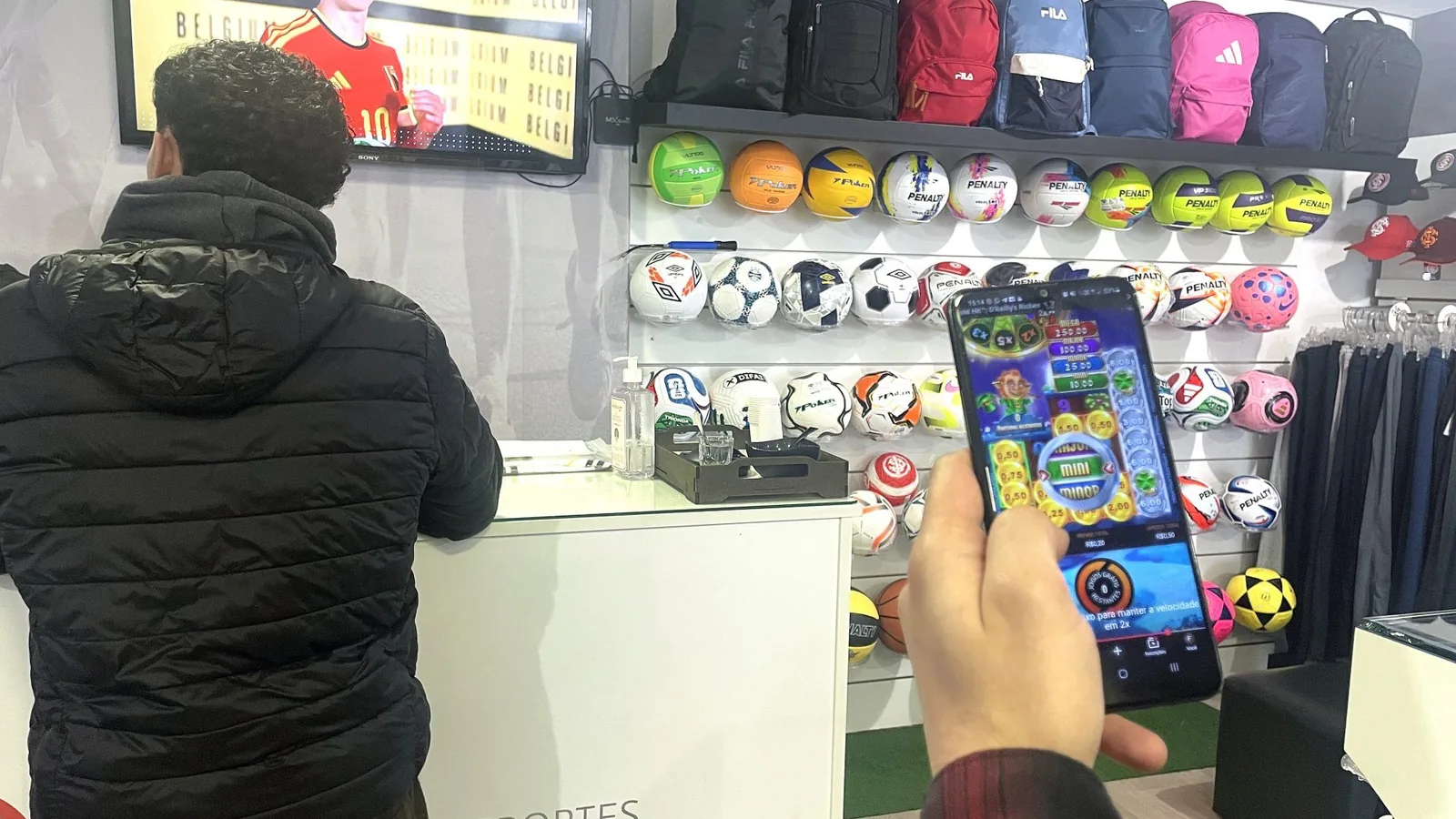 Bets drenam consumo e ampliam dívidas