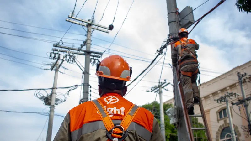 Fitch eleva rating de crédito da Light S.A.