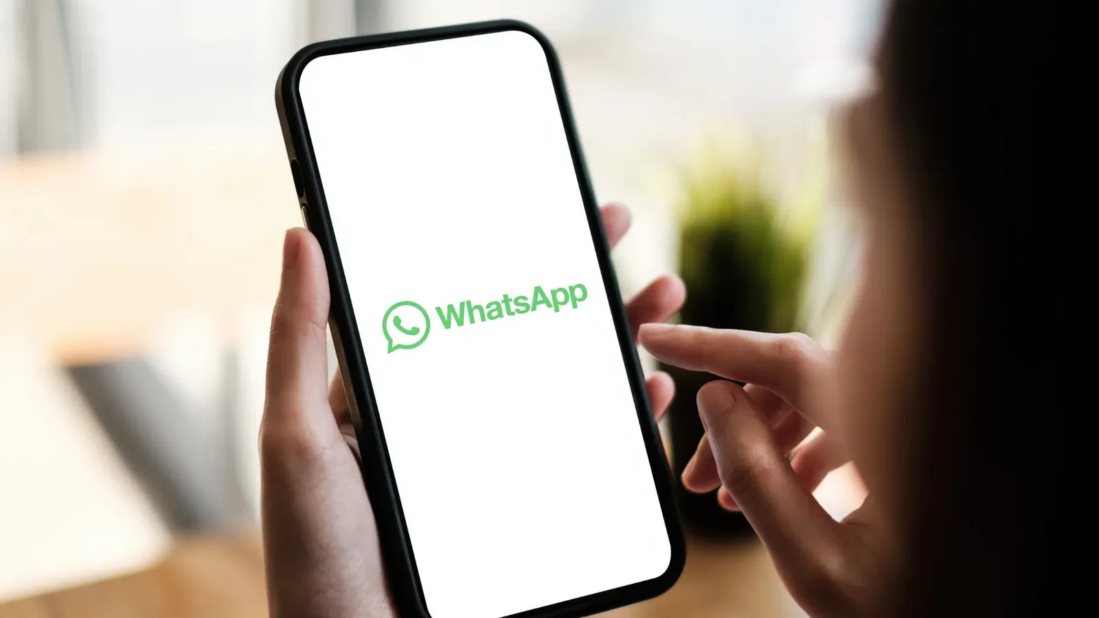 WhatsApp vai passar a cobrar por mensagem? Entenda