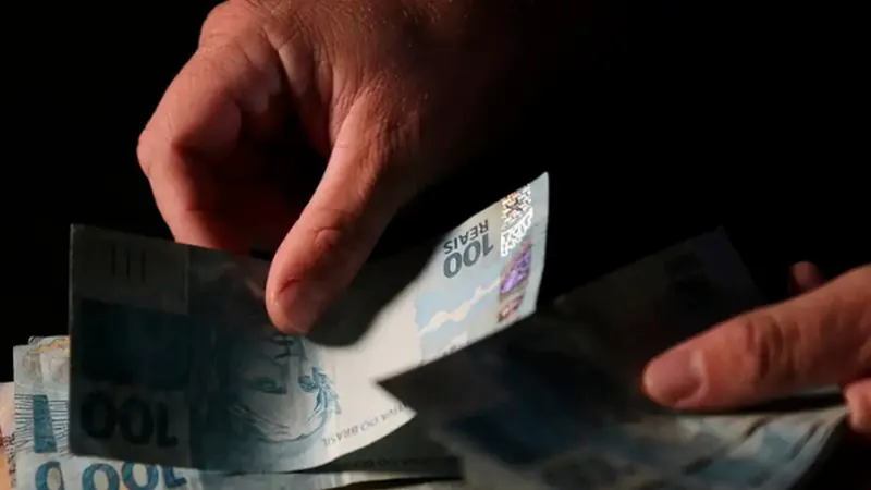 Inadimplência volta a subir no Brasil e atinge 29,9% das famílias