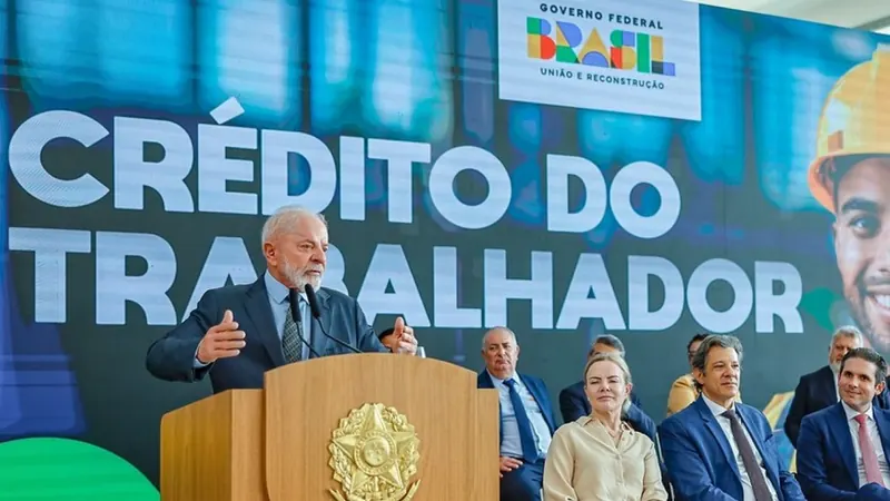 Crédito barato, fácil e farto após a pandemia do Covid-19 potencializou endividamento das famílias no banco, no carnê e cartão de crédito