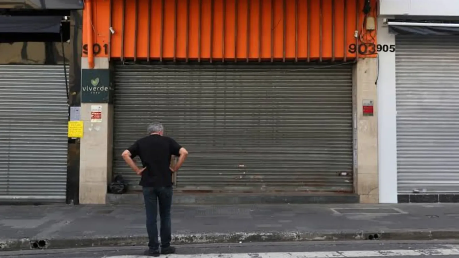 Inadimplência das empresas cresce quase 15% no Brasil e acende alerta
