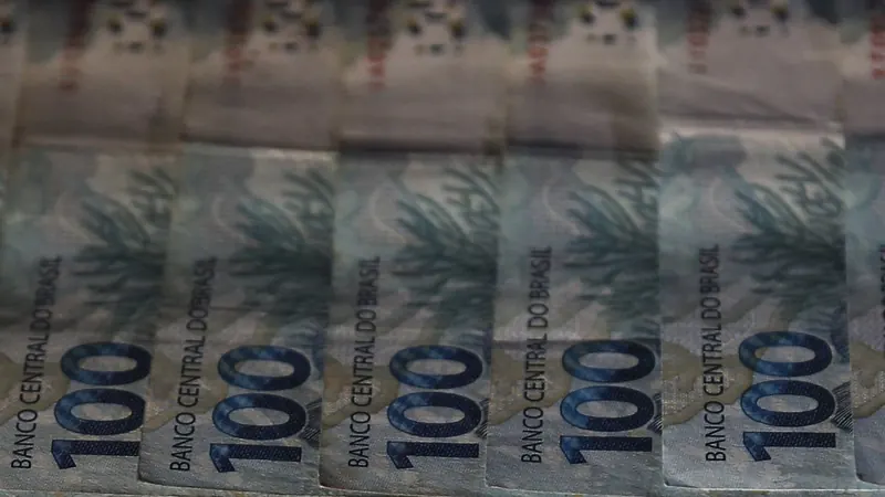 Dívida pública chega a R$ 9,29 trilhões, com recorde de fatia atrelada à taxa Selic