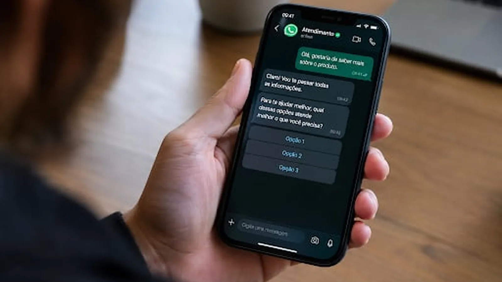 WhatsApp Business cobra cada mensagem a partir de outubro e empresas correm para enxugar atendimento