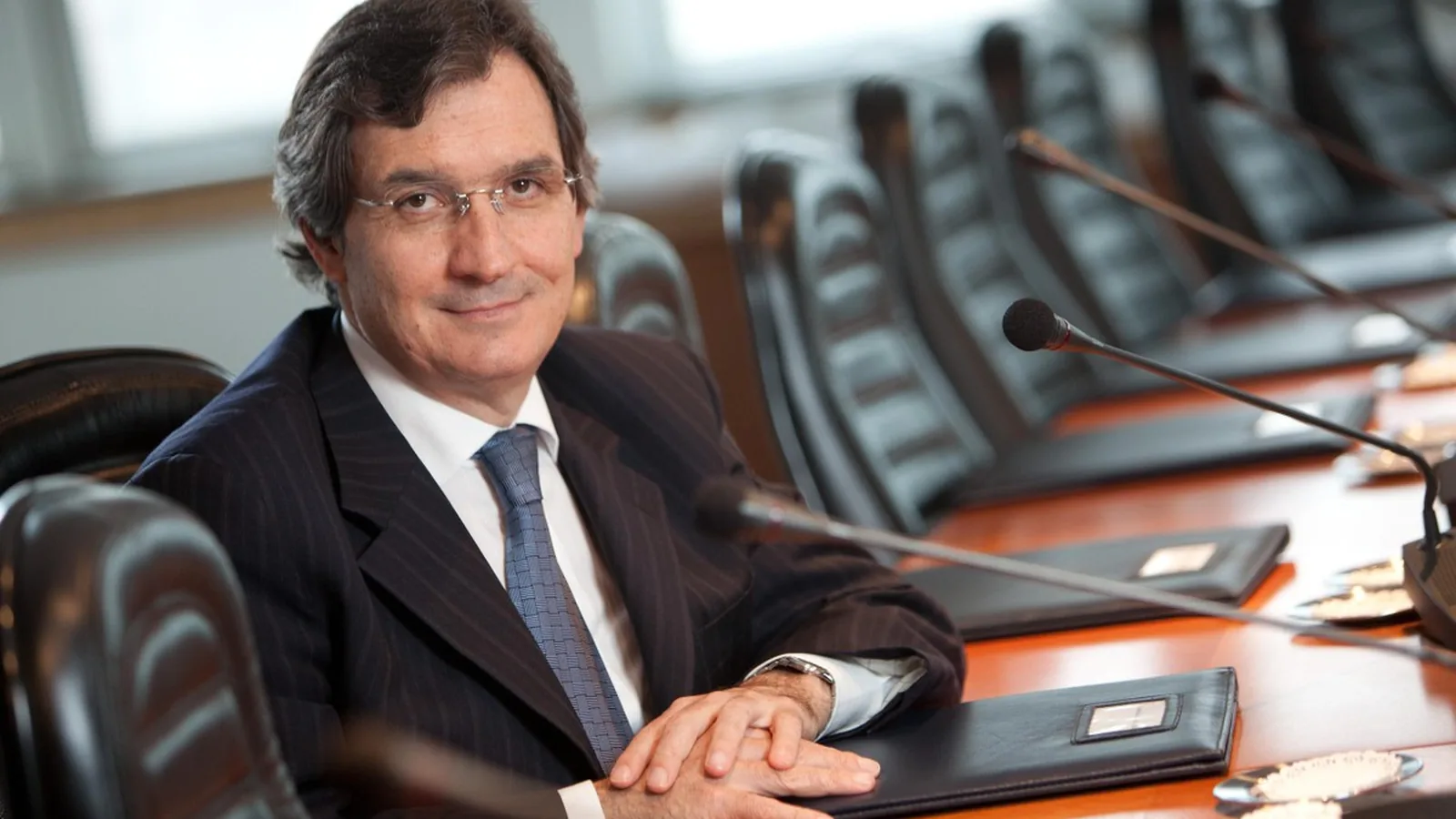 Bancos revisam projeção de inadimplência para o fim do ano de 5,8% para 6,1%