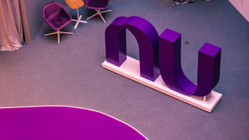 Nubank (ROXO34) finalmente pode se tornar um banco no Brasil; veja como - Investidor10