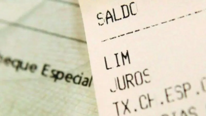 Uso de rotativo e cheque especial dispara entre os mais ricos e encolhe entre os mais pobres
