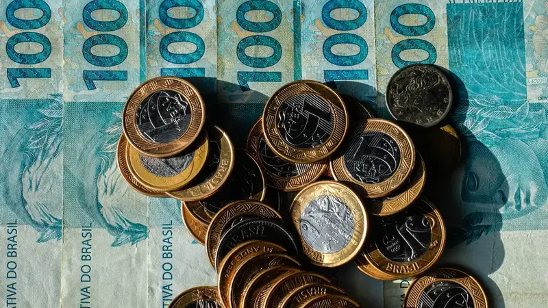 Pesquisa aponta que mais de 210 mil famílias estão endividadas em Cuiabá