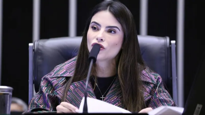 Projeto cria programa nacional para renegociar dívidas familiares