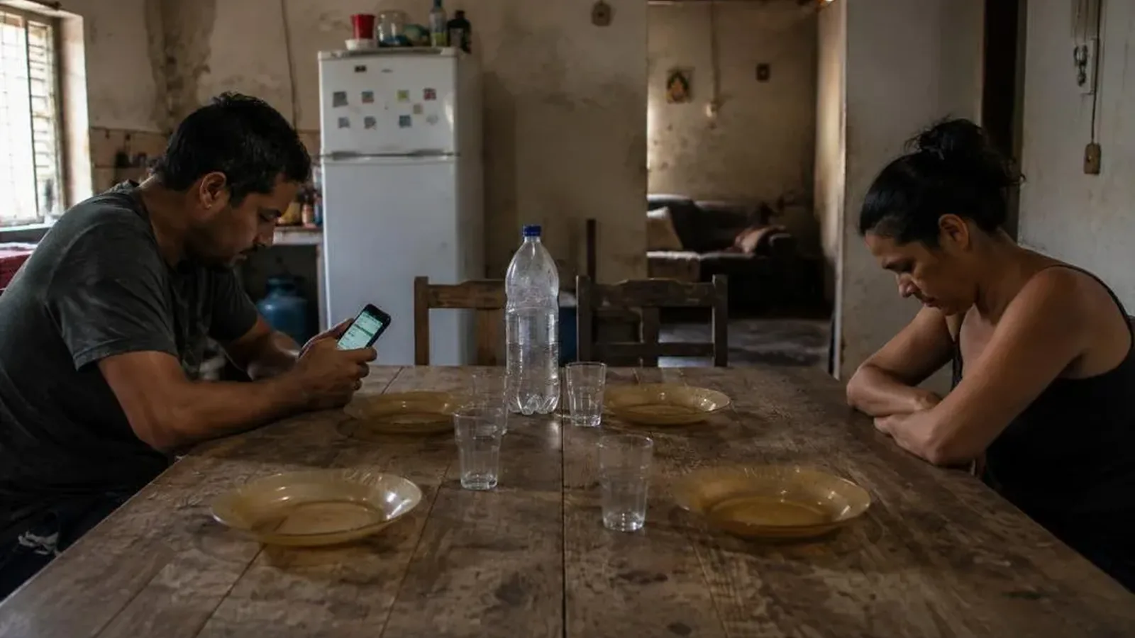 Tomando o lugar do arroz e do feijão no orçamento, bets já são o principal fator de endividamento das famílias