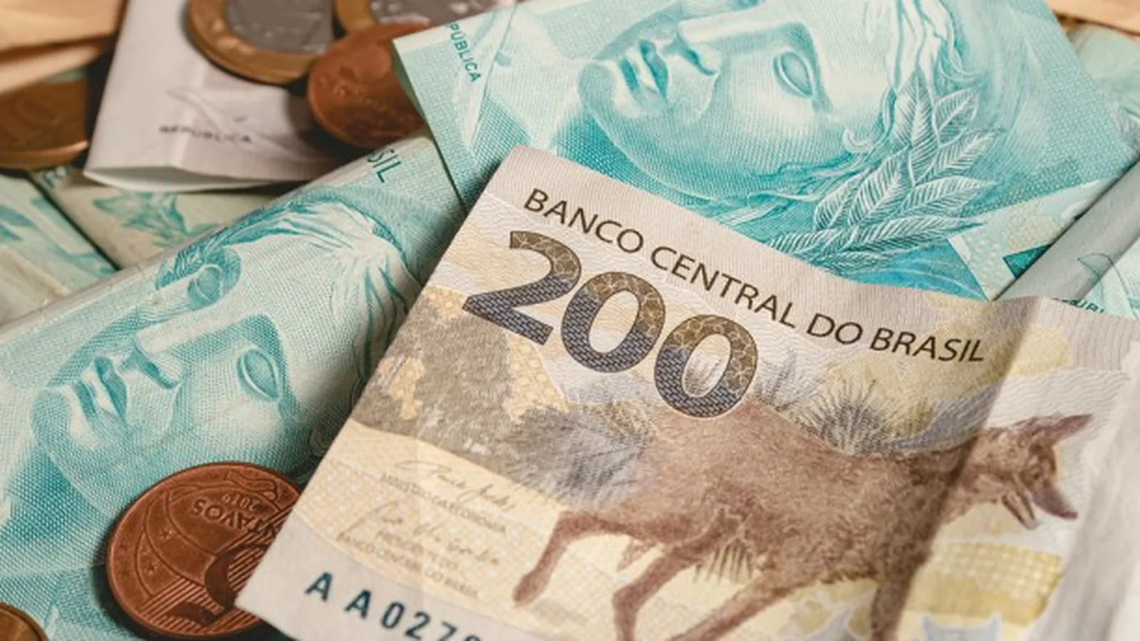 Crédito no Brasil: Empresas lideram avanço e expansão anual pode chegar a 9,8%